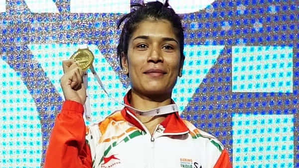 Nikhat Zareen: హైదరాబాద్కు చేరుకున్న వరల్డ్ చాంపియన్ నిఖత్ జరీన్.. ఘన స్వాగతం పలికిన తెలంగాణ సర్కార్