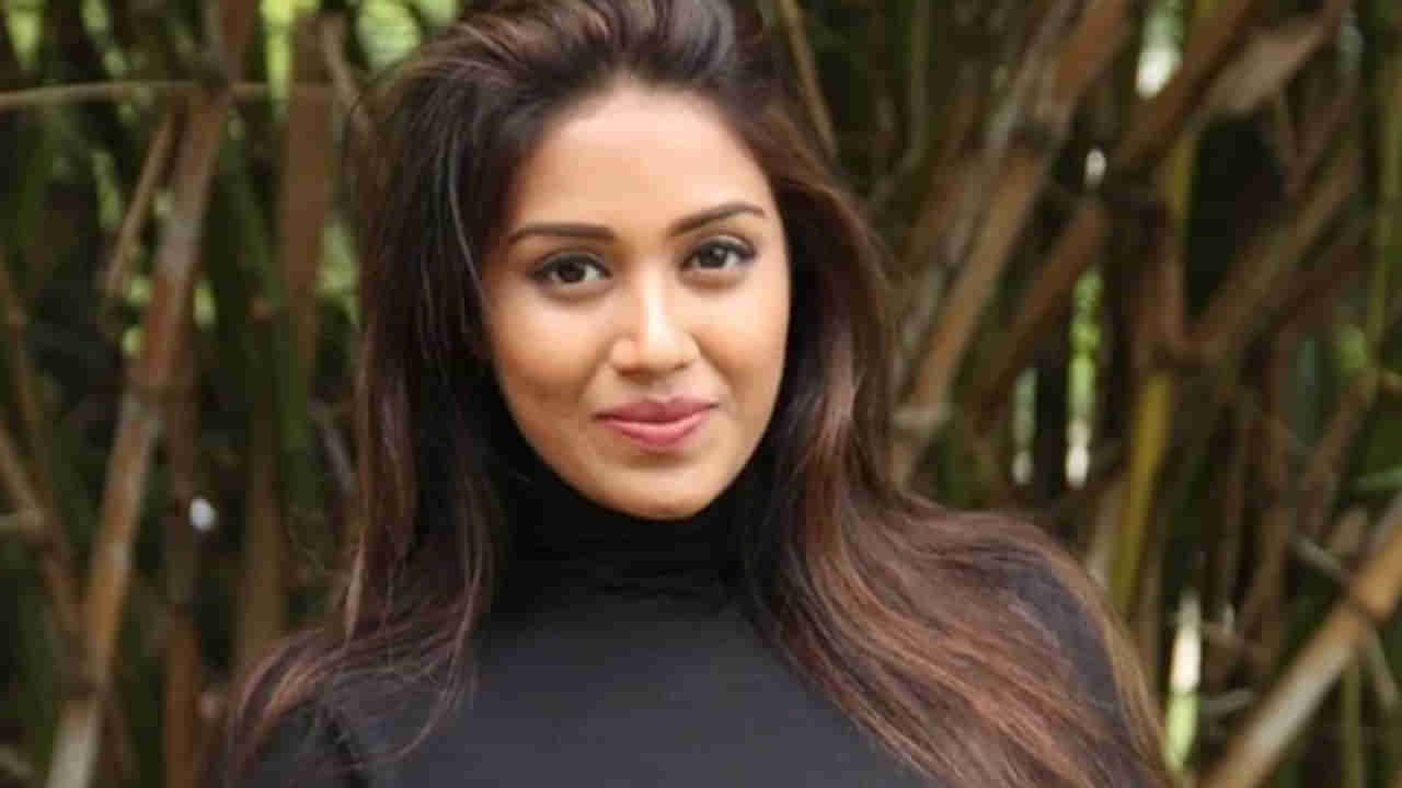 Nivetha Pethuraj :  సినిమా ఛాన్స్‌లు రాకపోతే ఆ ఉద్యోగమైనా చేసుకుంటా.. నివేద ఇంట్రెస్టింగ్‌ కామెంట్స్‌..