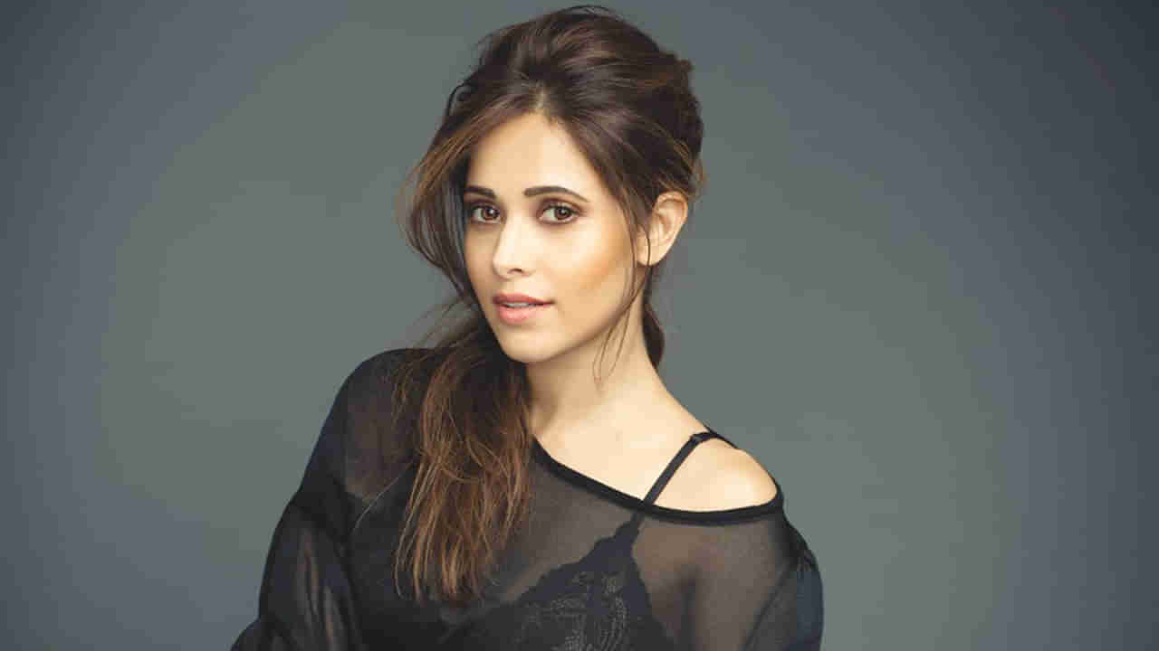 Nushrat Bharucha: బెల్లంకొండ శ్రీనివాస్ ఛత్రపతి రీమేక్ హీరోయిన్ ఈ అమ్మడే..