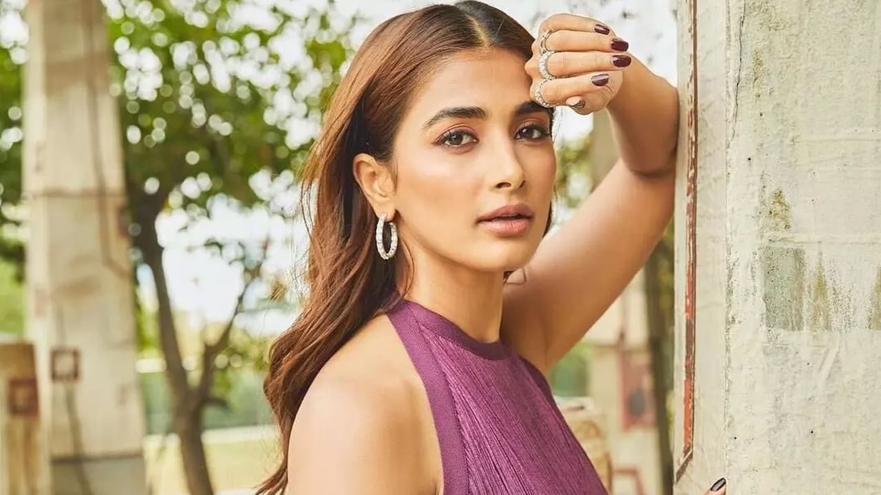 Pooja Hegde: '12ఏళ్ల వయసులోనే నా హృదయం ముక్కలైంది'.. ఆసక్తికర విషయం చెప్పిన పూజా..