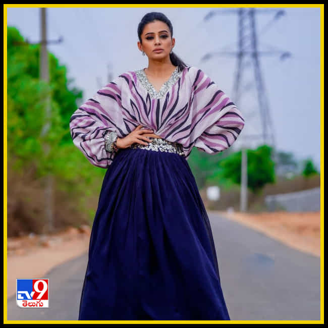 Priyamani New Photos. Credit by:Priyamani/Instagram