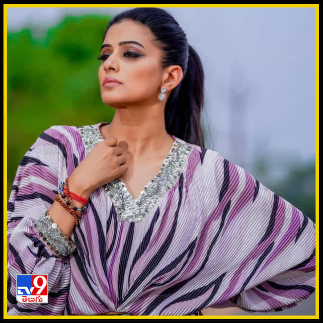 Priyamani New Photos. Credit by:Priyamani/Instagram
