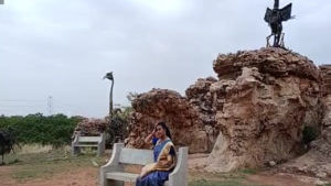 Roja At Rock Gardens: రాక్ గార్డెన్‌లో సందడి చేసిన మంత్రి రోజా.. టూరిజం స్పాట్‌గా తీర్చిదిద్దుతామని హామీ