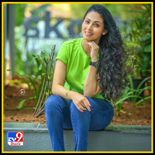 sadha New Photos. Credit by:sadha/Instagram