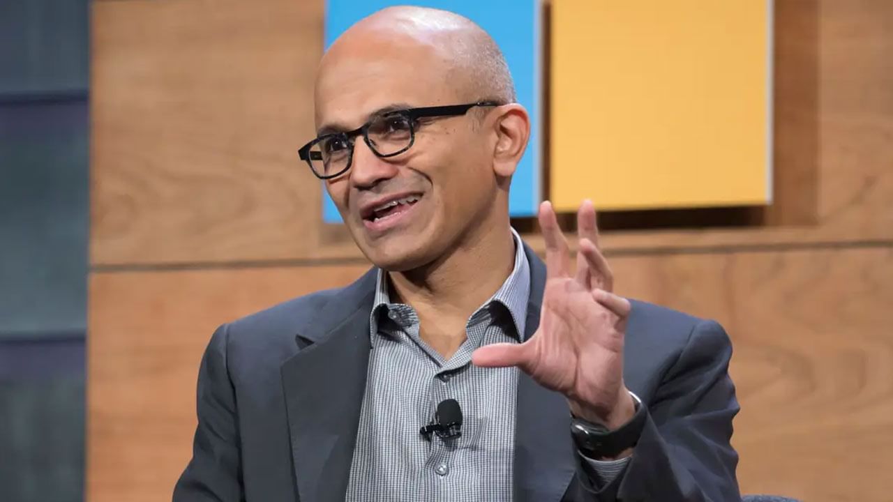 Satya Nadella: మైక్రోసాఫ్ట్ ఉద్యోగుల‌కు బంపర్.. టెకీల జీతాలు డబుల్..!