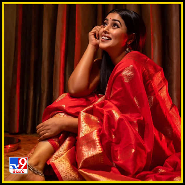 Shamna Kasim New Photos. Credit by:Shamna Kasim/Instagram 