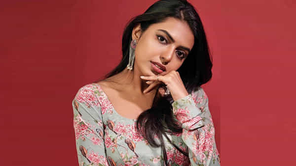 Shivani Rajashekar: అమ్మ నాన్న ఓ తమిళమ్మాయి..! ఇదీ అసలు కథ!