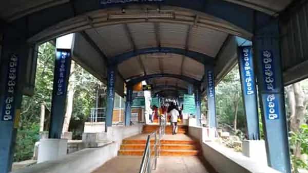 Tirupathi: శ్రీవారి భక్తులకు శుభవార్త..! నేటి నుంచే అందుబాటులోకి మెట్ల మార్గం