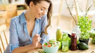 Lemon Juice: పరగడుపున 3 విధాలుగా నిమ్మరసం తీసుకుంటే వేగంగా బరువు తగ్గుతారు..!