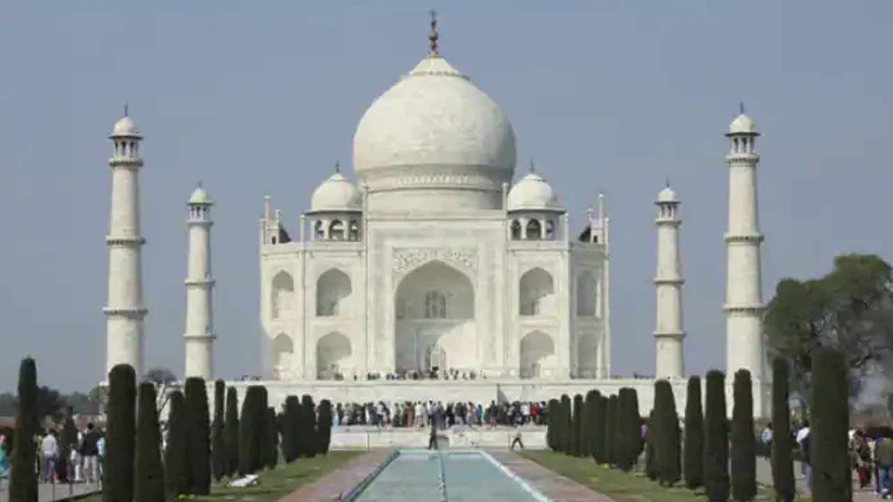 Taj Mahal Issue: తాజ్‌ మహల్‌లోని ఆ 22 గదుల్లో ఏముంది?.. హాట్‌ టాపిక్‌గా మారిన పిటిషన్..!