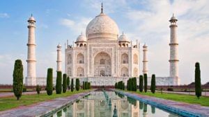 Taj Mahal: తాజ్‌మహల్‌లోని ఆ గదులను తెరవండి.. కోర్టును ఆశ్రయించిన పిటిషనర్..
