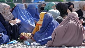 Taliban: మహిళలపై ఆగని తాలిబన్ల అణచివేత.. వారికి బదులు పురుషులను ఉద్యోగాలకు పంపాలని హుకుం