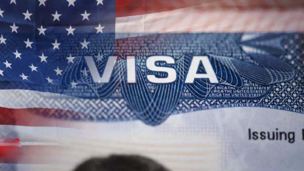 US Visa: వీసాదారులకు అమెరికా గుడ్‌న్యూస్.. ఎంప్లాయిమెంట్‌ ఆథరైజేషన్‌ కార్డ్‌ గడువు పొడగింపు