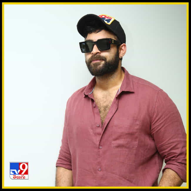 వరుణ్ తేజ్ F3 ఇంటర్వ్యూ ఫోటోస్