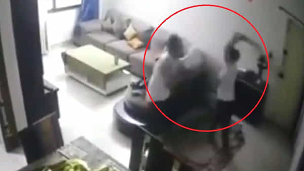 Viral Video: బాబోయ్.. ఇదేం బాదుడు.. భర్తను పిచ్చికొట్టుడు కొట్టిన భార్య.. వీడియో వైరల్