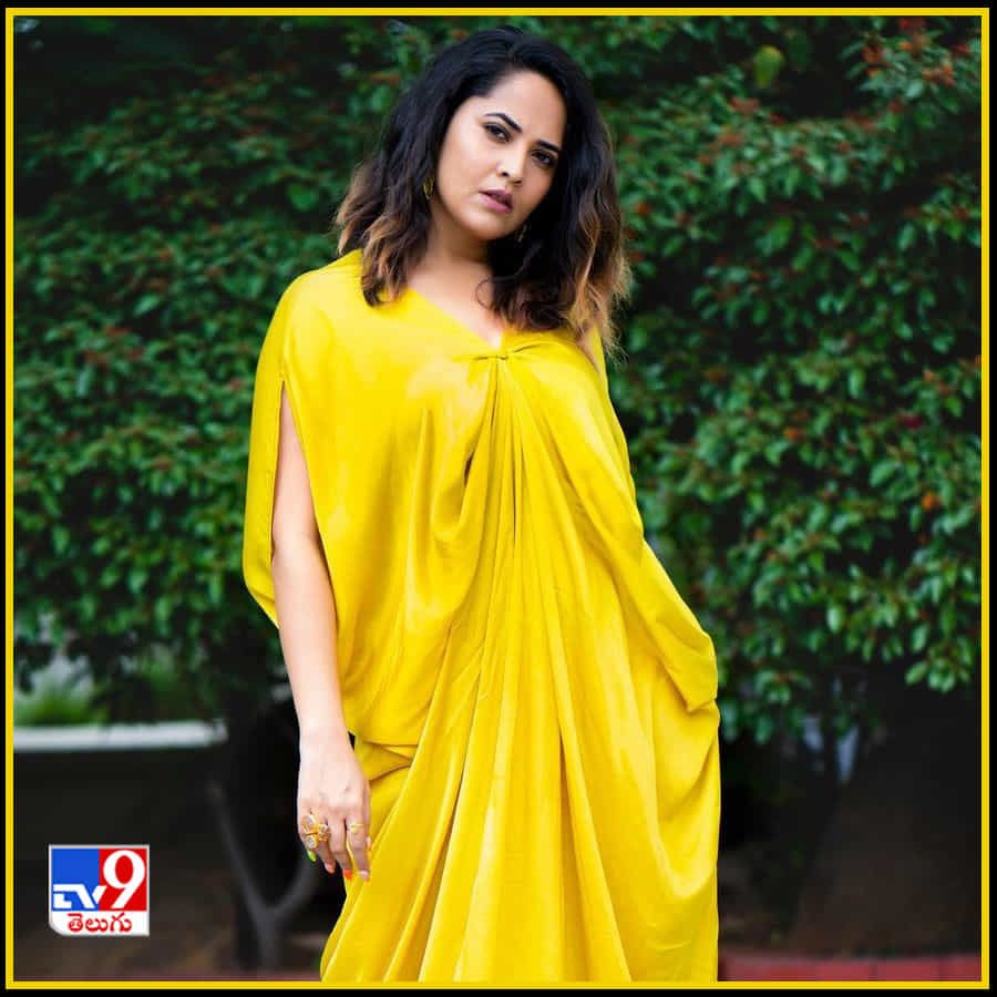 Anasuya Bharadwaj New Photos. Credit by:Anasuya Bharadwaj/Instagram