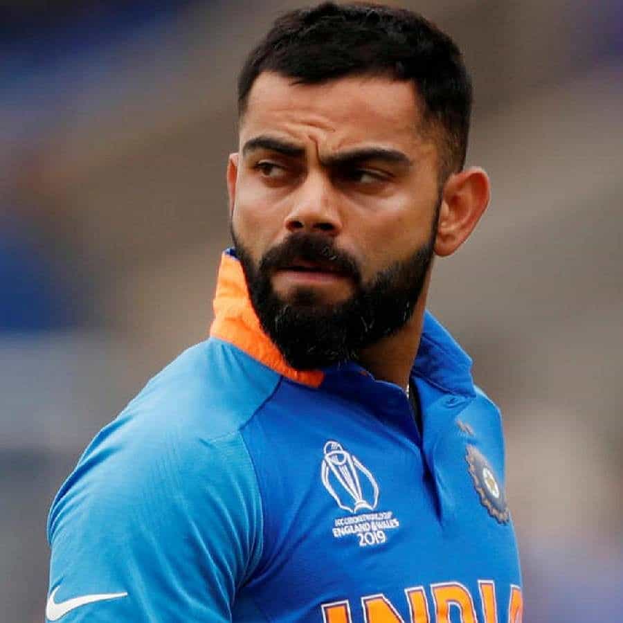 టీ20 ప్రపంచకప్ తర్వాత విరాట్ కోహ్లీ ఈ ఫార్మాట్లో కెప్టెన్సీని వదులుకున్నాడు. ఆ తర్వాత కోహ్లీ వన్డే కెప్టెన్సీని కోల్పోయాడు.