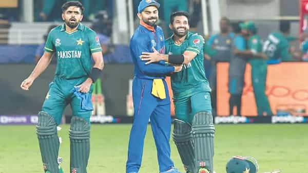 Asia Cup 2022: క్రికెట్ ఫ్యాన్స్కు గుడ్ న్యూస్.. సోమవారం నుంచి భారత్, పాక్ మ్యాచ్ టికెట్లు.. ఎలా బుక్ చేసుకోవాలంటే?