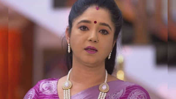 Aishwarya Bhaskar : సినిమాలు లేక వీధుల్లో సబ్బులు అమ్ముకుంటున్న హీరోయిన్ !!