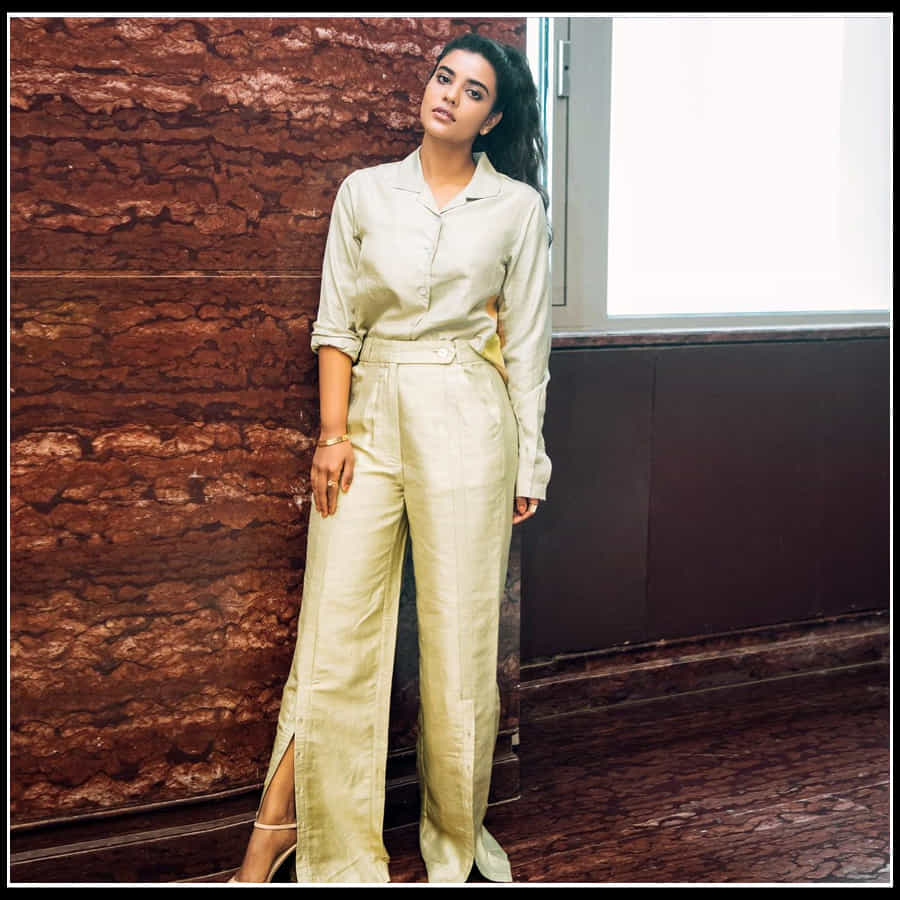 Aishwarya Rajesh:కిల్లింగ్ లుక్స్‏తో మతి పోగొడుతున్న ఐశ్వర్య రాజేష్..