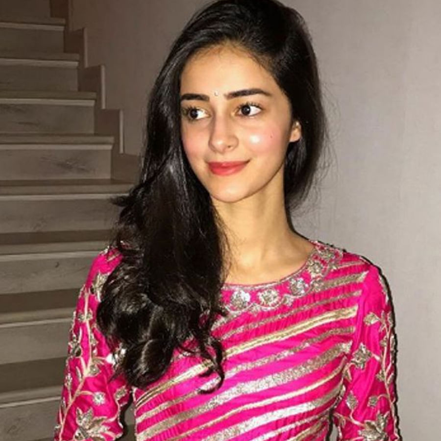  ఇప్పుడు పూరి మూవీ లైగర్ తో పాటు పలు హిందీ సినిమాల్లో కూడా ఈ అమ్మడికి ఆఫర్లు దక్కాయి.