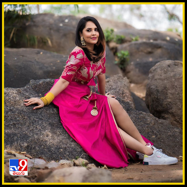 Anasuya Bharadwaj New Photos. Credit by:Anasuya Bharadwaj/Instagram