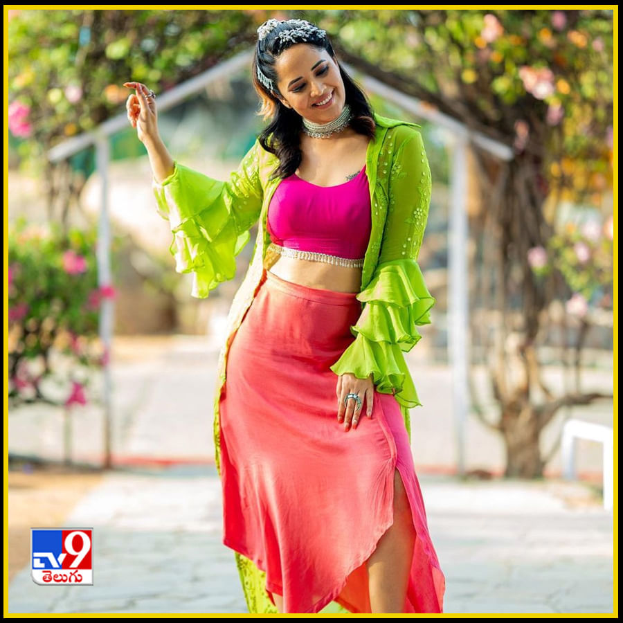 Anasuya Bharadwaj New Photos. Credit by:Anasuya Bharadwaj/Instagram