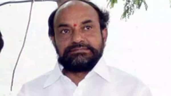 R Krishnaiah: బీసీ సంఘం నేత ఆర్.కృష్ణయ్యపై కేసు నమోదు.. కోర్టు ఆదేశాలతో..