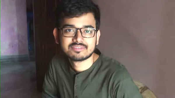 Facebook Package: ఏం టాలెంట్ గురూ.. ఫైనల్ ఇయర్లోనే రూ. కోట్ల జీతం.. పేదరికాన్ని వెనక్కి నెట్టి..