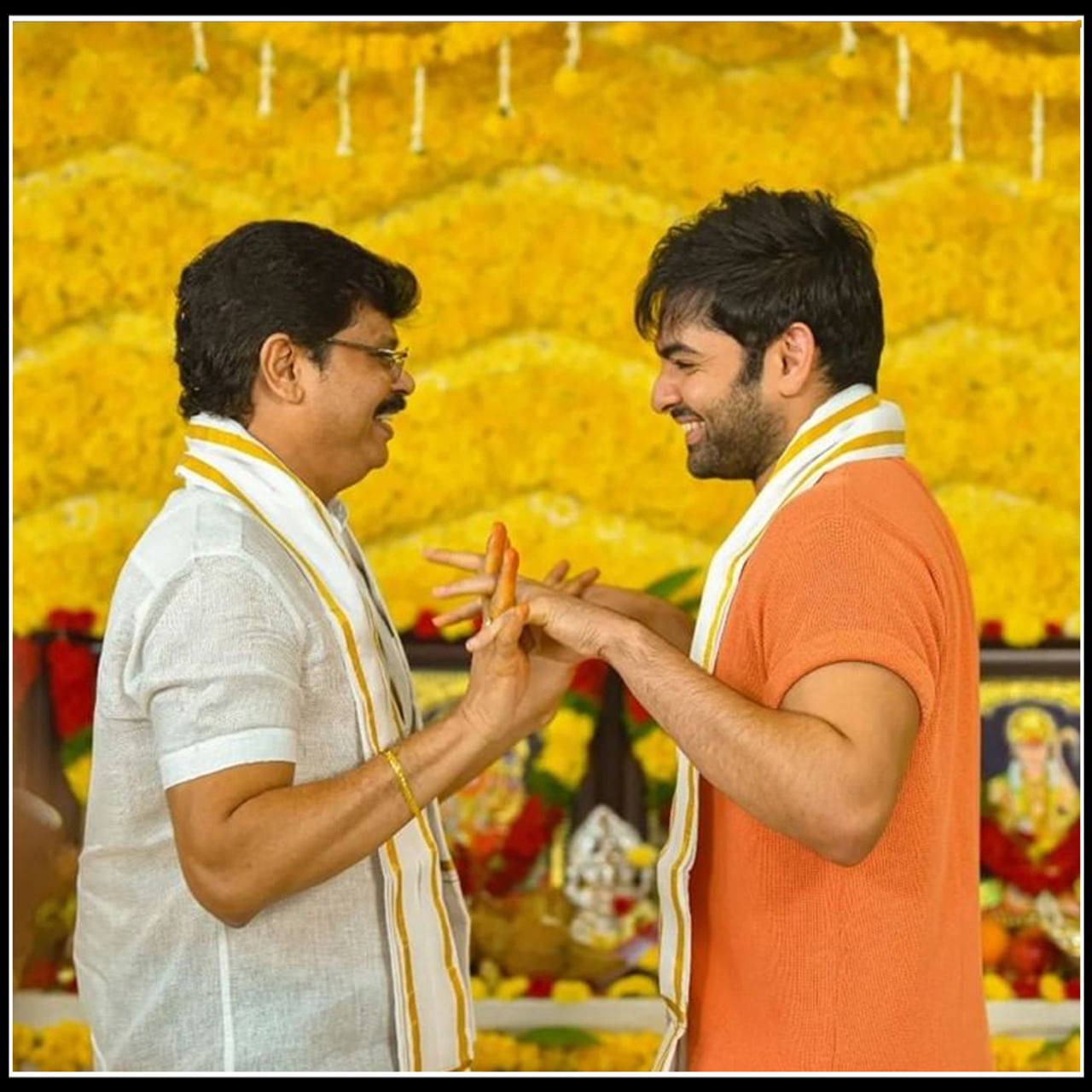 Boyapati Sreenu Ram Pothineni: మొదలైన రామ్ బోయపాటి కాంబో. పూజ కార్యక్రమ ఫొటోస్ 