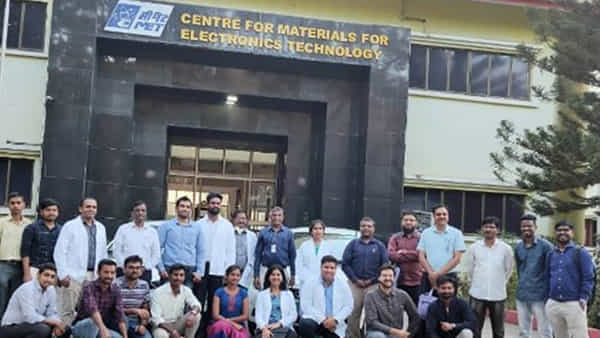 C-MET Recruitment: సెంటర్ ఫర్ మెటీరియల్స్ ఫర్ ఎలక్ట్రానిక్స్ టెక్నాలజీలో ఉద్యోగాలు.. ఎలాంటి రాత పరీక్ష లేకుండానే ఎంపిక..