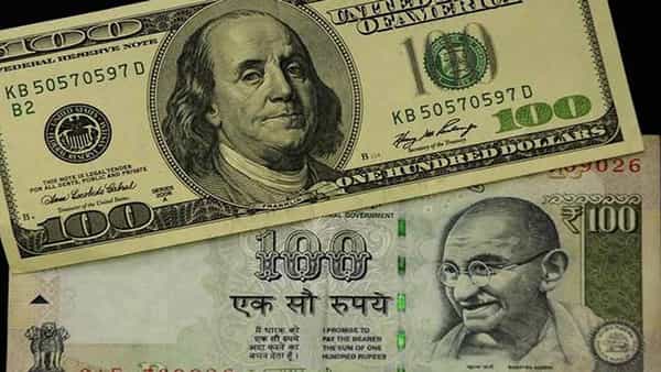 Rupee Value Down: కలవర పెడుతున్న రూపాయి.. డాలరుతో పోలిస్తే ఆల్టైమ్ కనిష్టానికి..