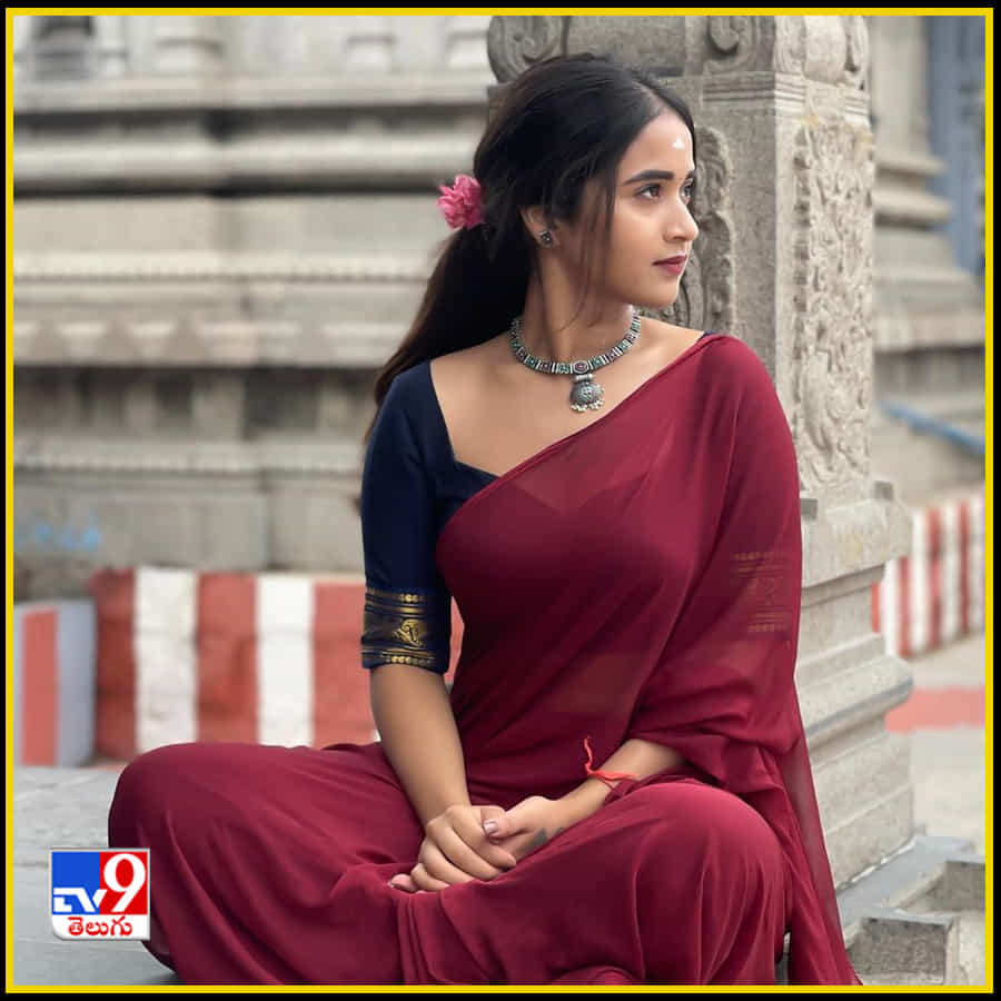Deepthi Sunaina New Photos. Credit by:Deepthi Sunaina/Instagram	