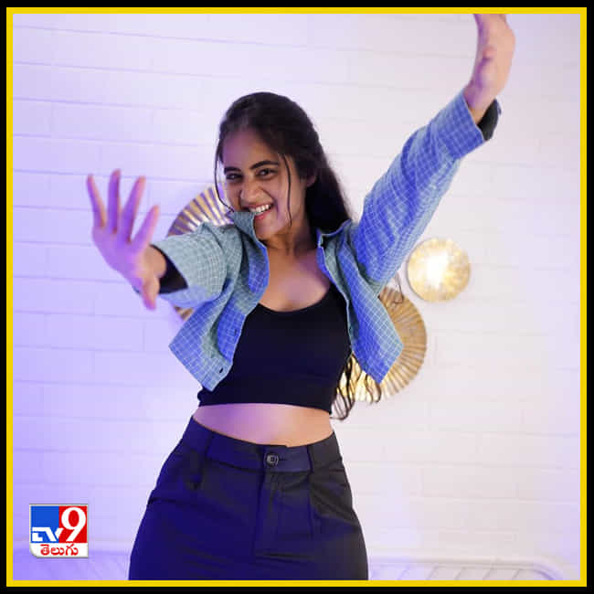 Deepthi Sunaina New Photos. Credit by:Deepthi Sunaina/Instagram