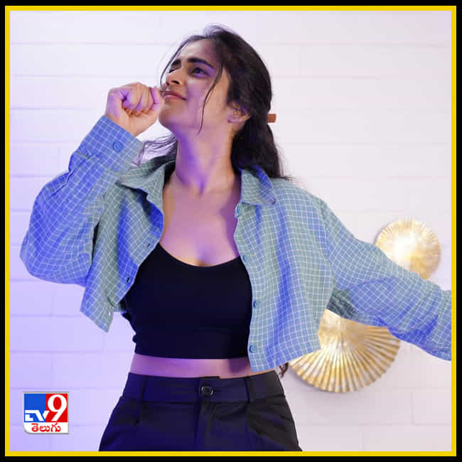Deepthi Sunaina New Photos. Credit by:Deepthi Sunaina/Instagram