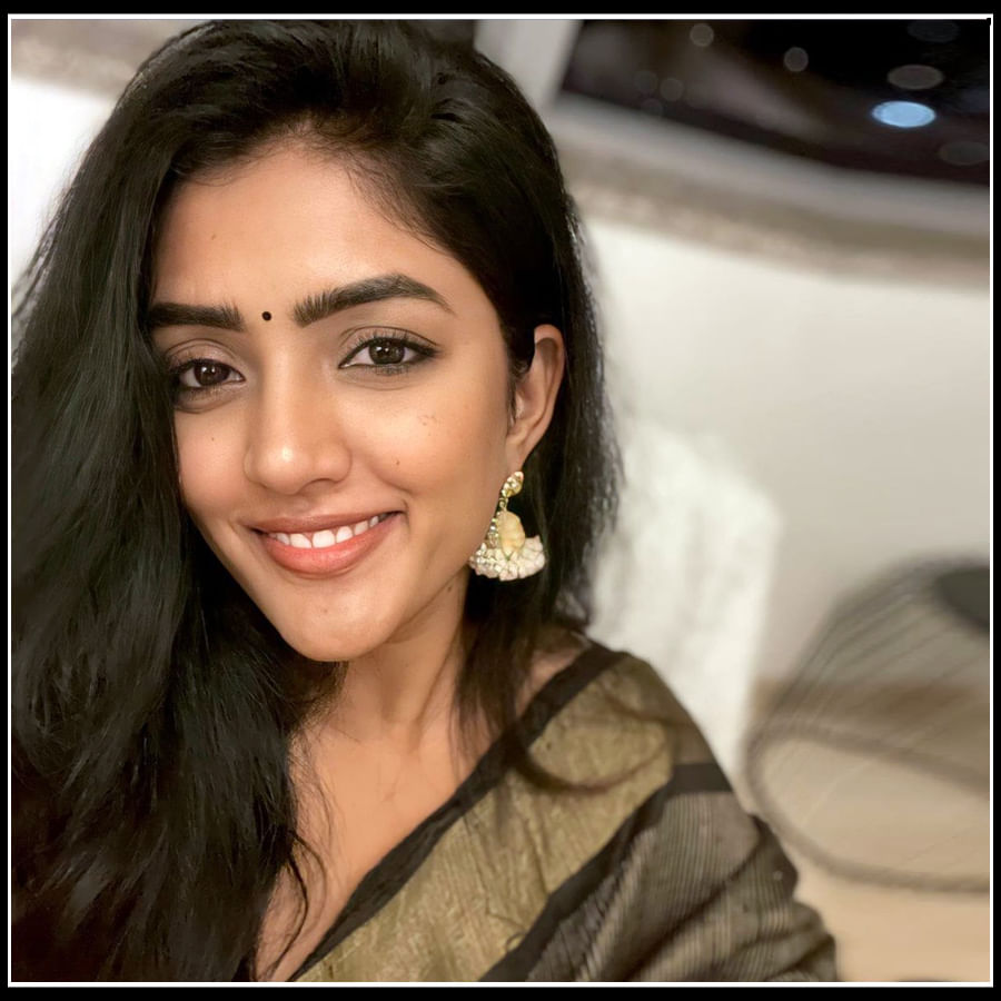 Eesha Rebba: మాట్లాడే కాటుక కళ్ళతో మైమరిపిస్తున్న తెలుగు ముద్దుగుమ్మ ఈషా రెబ్బా.. 