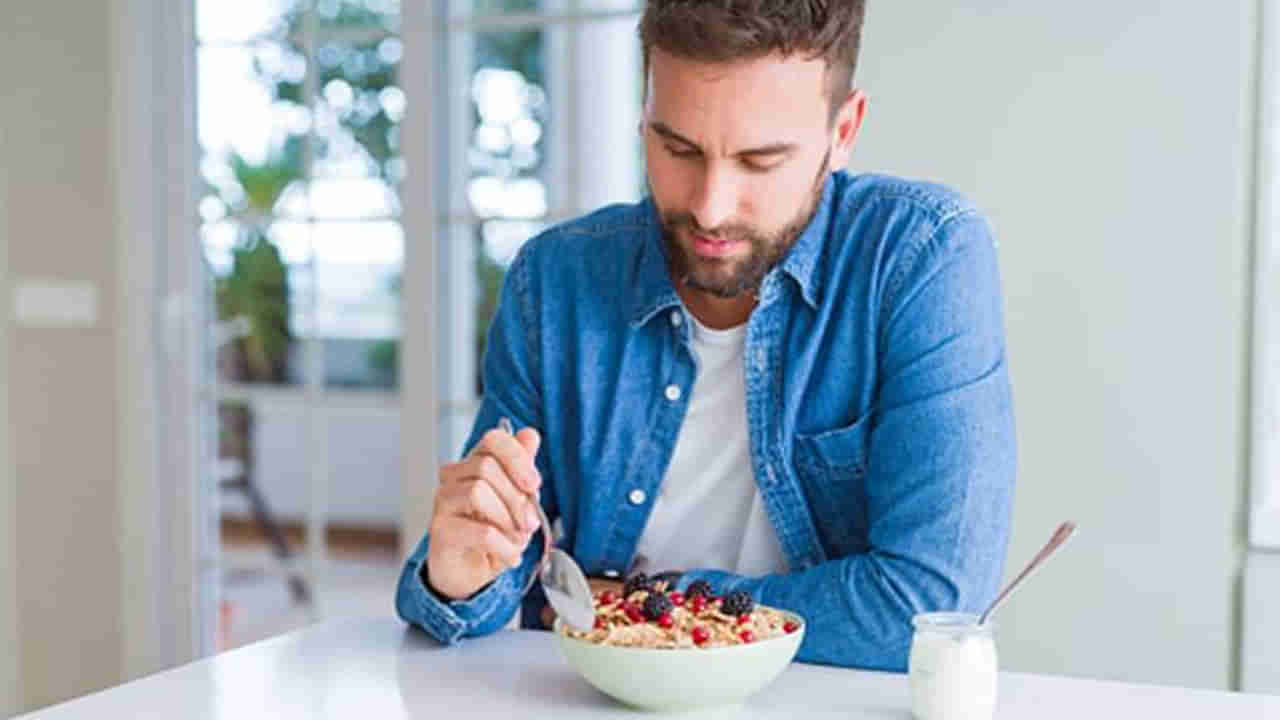 Health Tips: డైటింగ్ అంటూ ఒకపూటే తింటున్నారా..? అయితే డేంజర్లో ఉన్నట్లే.. ఎందుకో తెలుసుకోండి