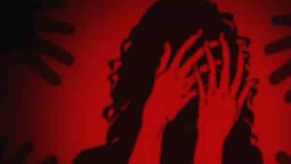 Andhra Pradesh: తప్పని పరిస్థితుల్లో నగ్న వీడియో కాల్ మాట్లాడిన మహిళ.. స్క్రీన్ రికార్డర్తో రికార్డ్ చేసి..