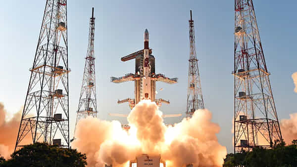 ISRO: ఇస్రో ఖాతాలో మరో గ ఘన విజయం.. PSLV C53 ప్రయోగం సూపర్ సక్సెస్.. సీఎం జగన్ అభినందనలు..