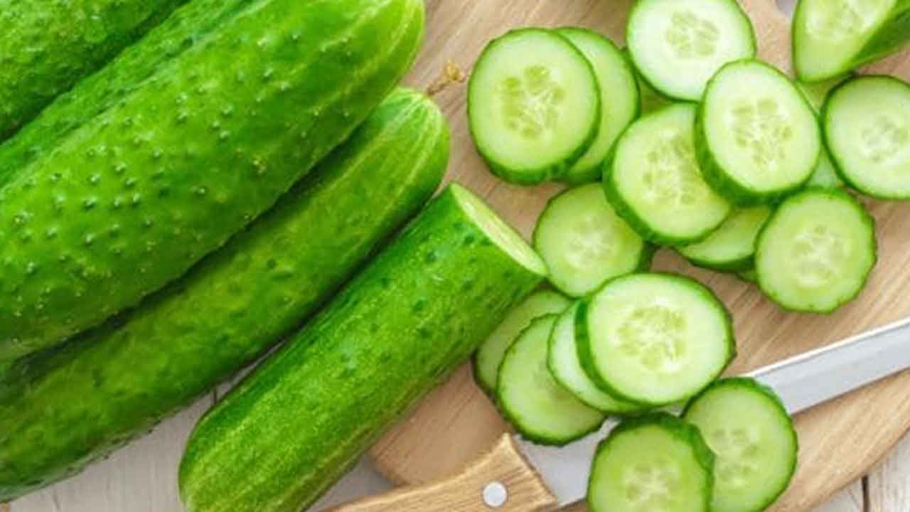 Side Effects of Cucumber: కీరదోస ఆ సమయంలో తింటున్నారా? ఈ సైడ్ ఎఫెక్ట్స్ తప్పకుండా తెలుసుకోండి..