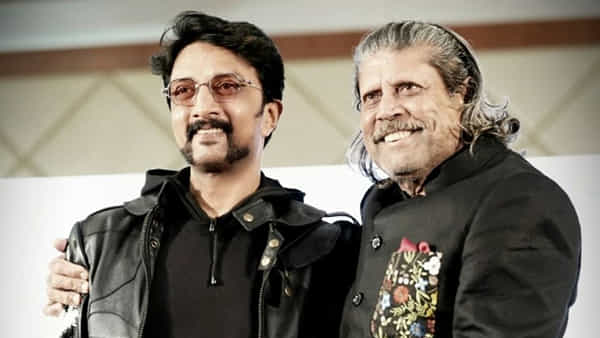 Kiccha Sudeep: అభిమాన క్రికెటర్ నుంచి సర్ప్రైజింగ్ గిఫ్ట్ అందుకున్న కిచ్చా సుదీప్.. ఉబ్బితబ్బిబ్బవుతోన్న కన్నడ సూపర్ స్టార్..