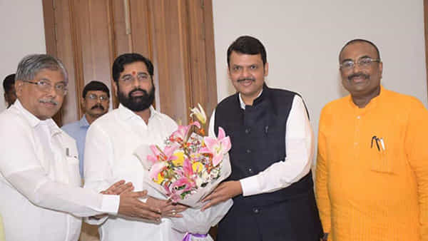 Maharashtra New CM: మహారాష్ట్ర రాజకీయాల్లో మహా ట్విస్ట్.. సీఎం కానున్న ఏక్నాథ్ షిండే