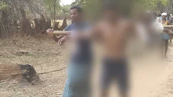 Chhattisgarh: భార్య ఊరెళ్లిందనే బ్రమలో భర్త.. కట్ చేస్తే భార్య టూర్ క్యాన్సిల్.. ఇంటికొచ్చి చూస్తే షాకింగ్ సీన్..