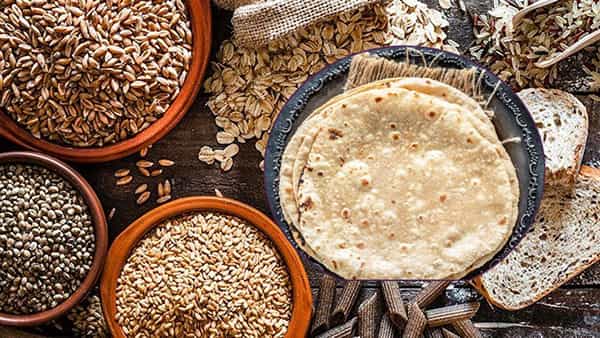 Diabetes Control: షుగర్ బాధితులకు వరం.. ఈ పిండి రోట్టెలు తింటే షుగర్ కంట్రోల్ చేయడంలో అద్భుతంగా పని చేస్తాయి.. అవెంటో తెలుసుకోండి..