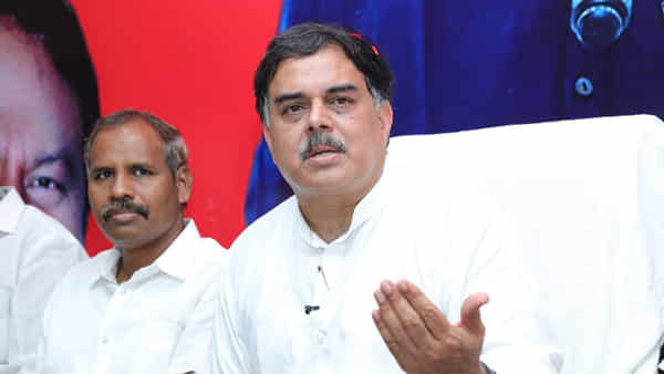 Janasena: సీఎంవి ఓటు బ్యాంకు పాలిటిక్స్.. అలజడి రేపేందుకే కాపులను అవమానిస్తున్నారంటూ జనసేన నేతలు ఆరోపణలు