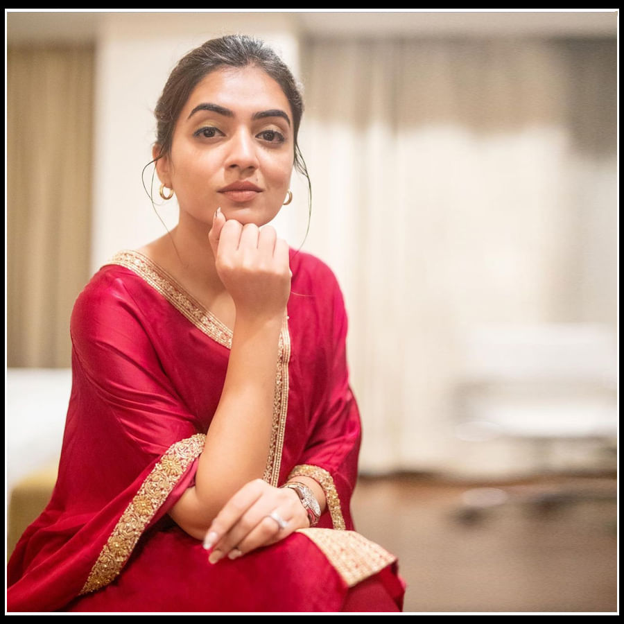 Nazriya Nazim Fahadh: కోల కళ్లతో.. చిలిపి నవ్వుతో కవ్విస్తోన్న నజ్రియా నజీమ్ ఫోటోస్..