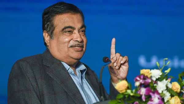 Nitin Gadkari: పొలిటికల్ మైలేజ్ కోసమే నా మాటలు వక్రీకరించారు.. అసలు వీడియో రిలీజ్ చేసిన కేంద్రమంత్రి నితిన్ గడ్కరీ