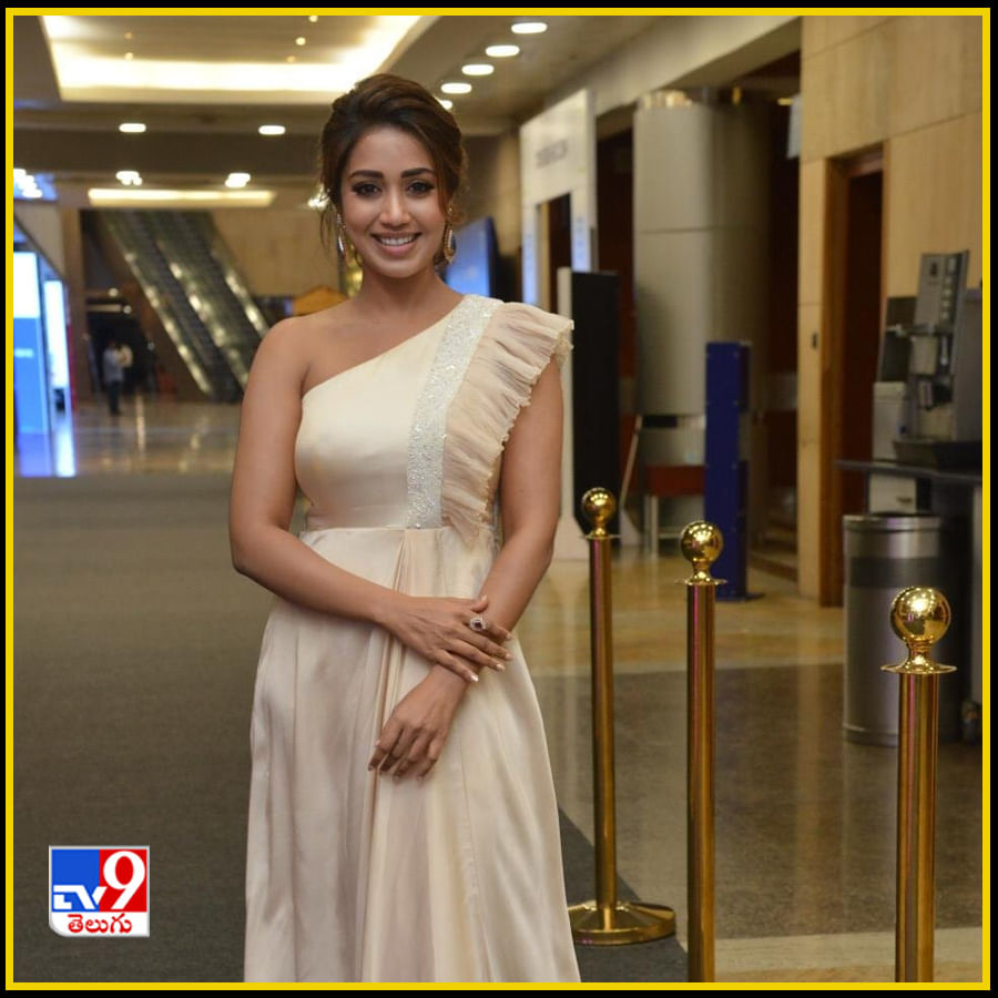 Nivetha Pethuraj New Photos. Credit by:Nivetha Pethuraj/Instagram