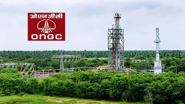 ONGC Recruitment 2022: రాజమండ్రిలోని ఆయిల్ అండ్ నేచురల్ గ్యాస్ కార్పొరేషన్లో కొలువులు..నెలకు లక్షకు పైగాజీతంతో..