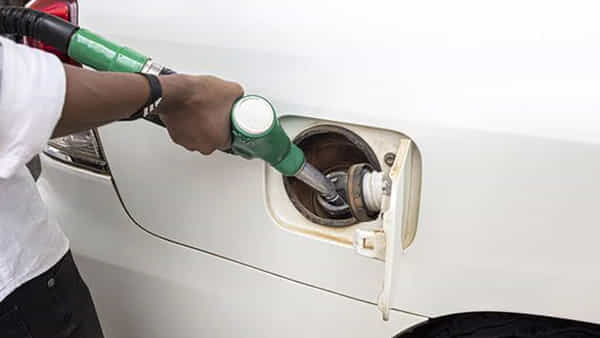 Ethanol Blending: 2025కు పెట్రోల్లో 20% ఇథనాల్ ఉండాలి.. కొత్త లక్ష్యాన్ని నిర్దేశించుకున్న భారత్..
